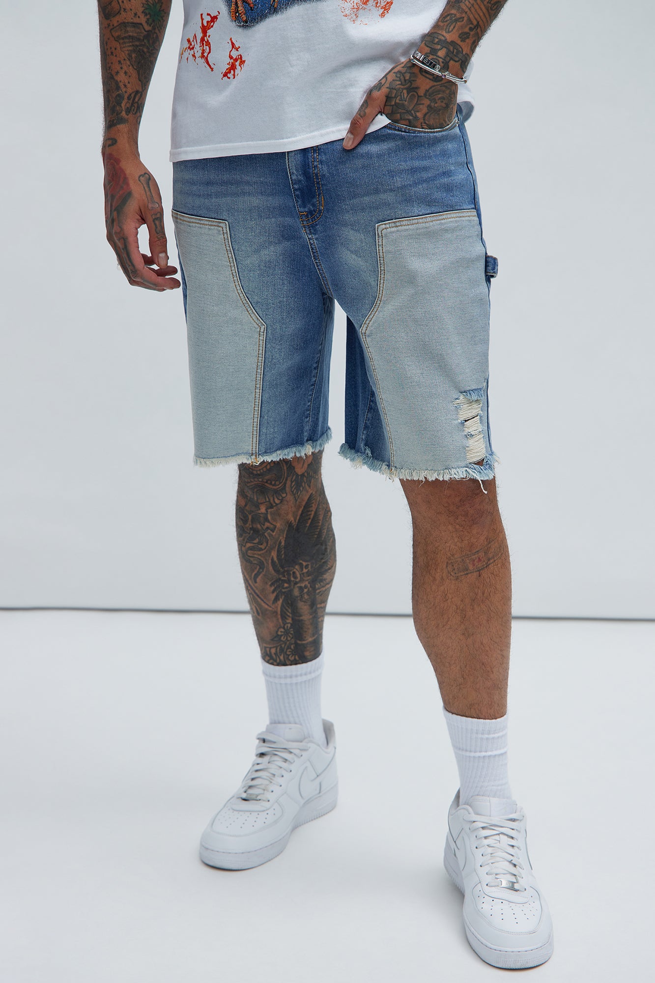Braddy Carpenter Relaxed Shorts Medium Wash Men's Cargo Shorts