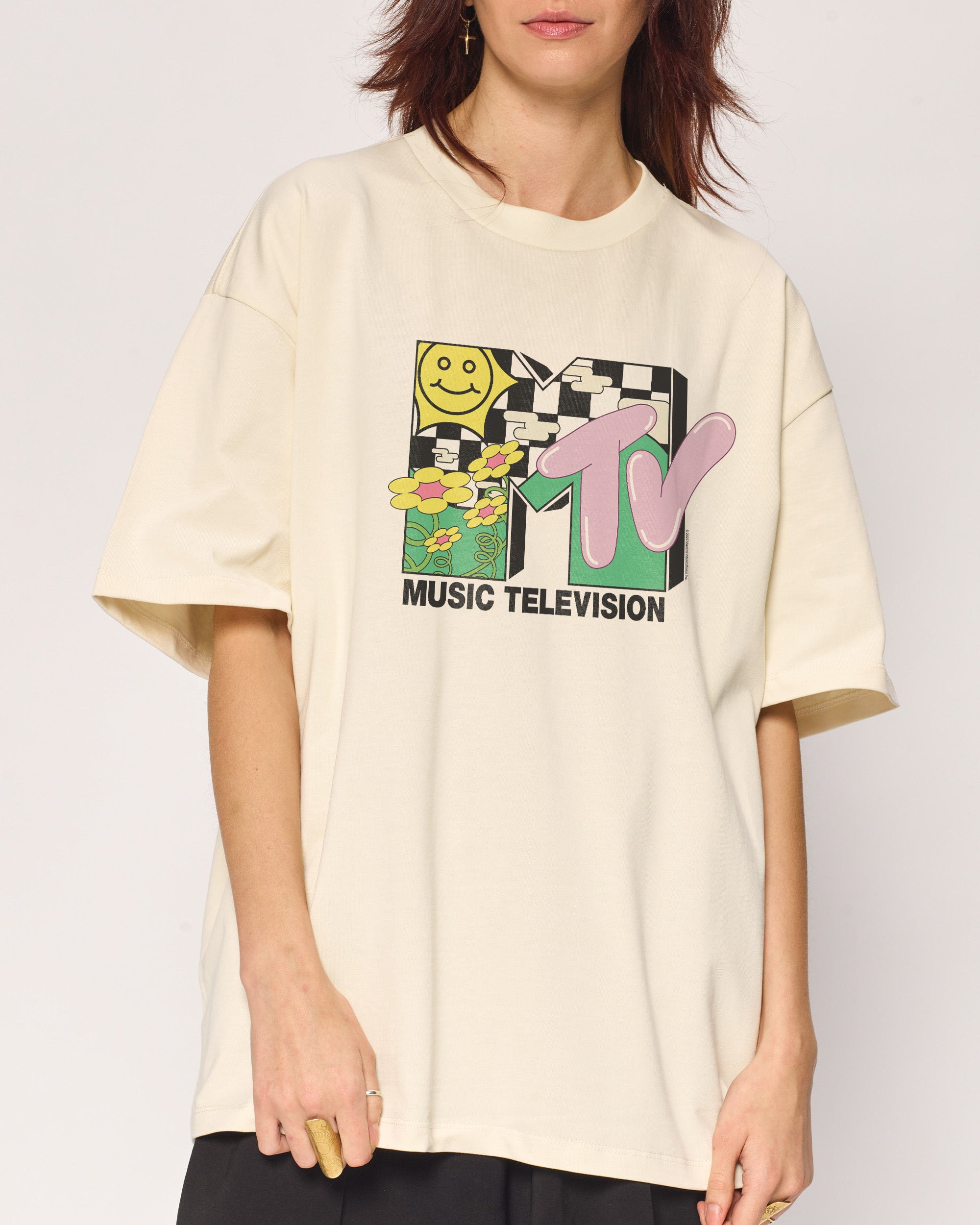Garden MTV Logo Oversized Graphic Tee - Unisex 90s Boxy Fit 100% Combed Cotton