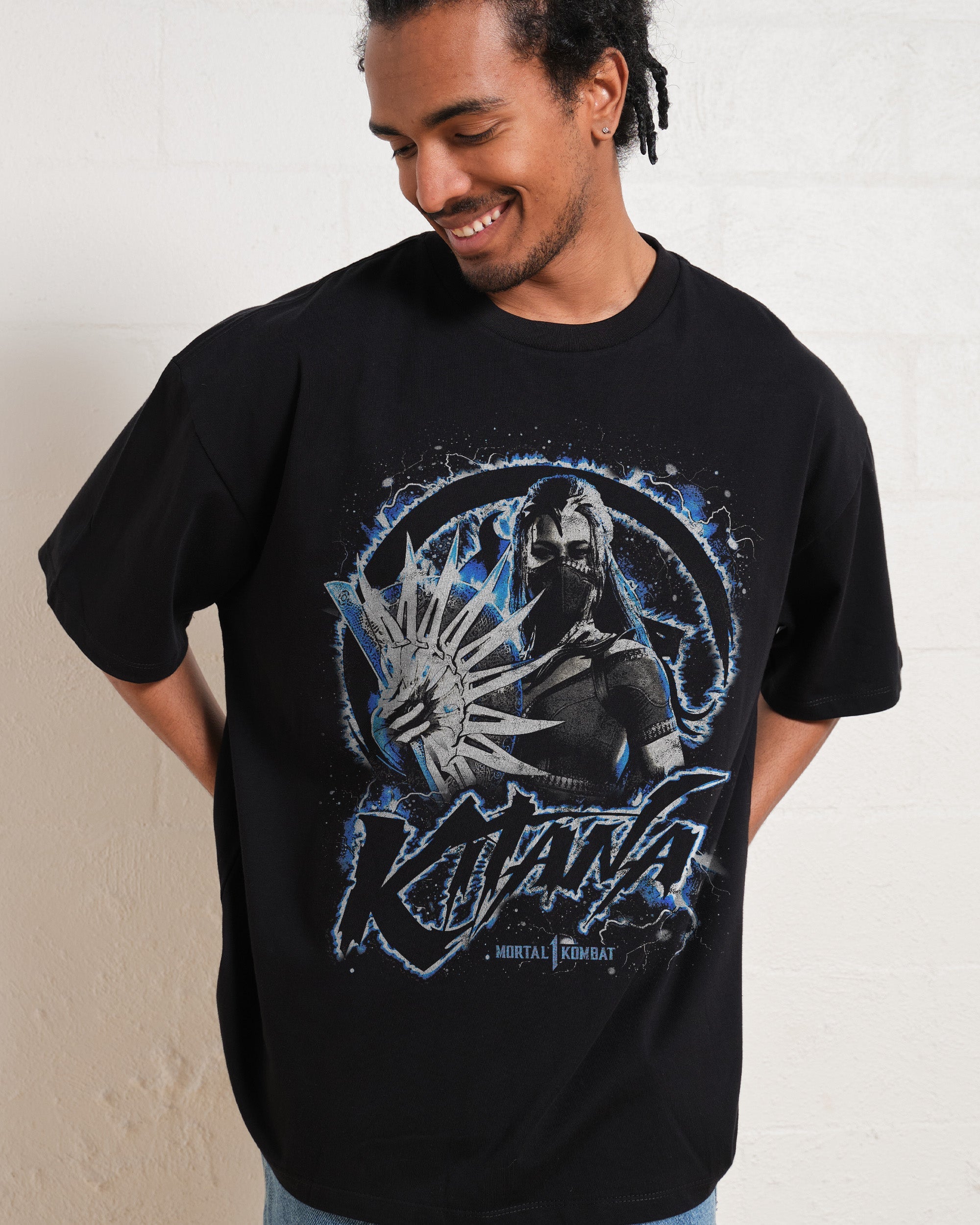 Kitana Oversized Graphic Tee - Mortal Kombat Collab Heavyweight 100% Combed Cotton Unisex