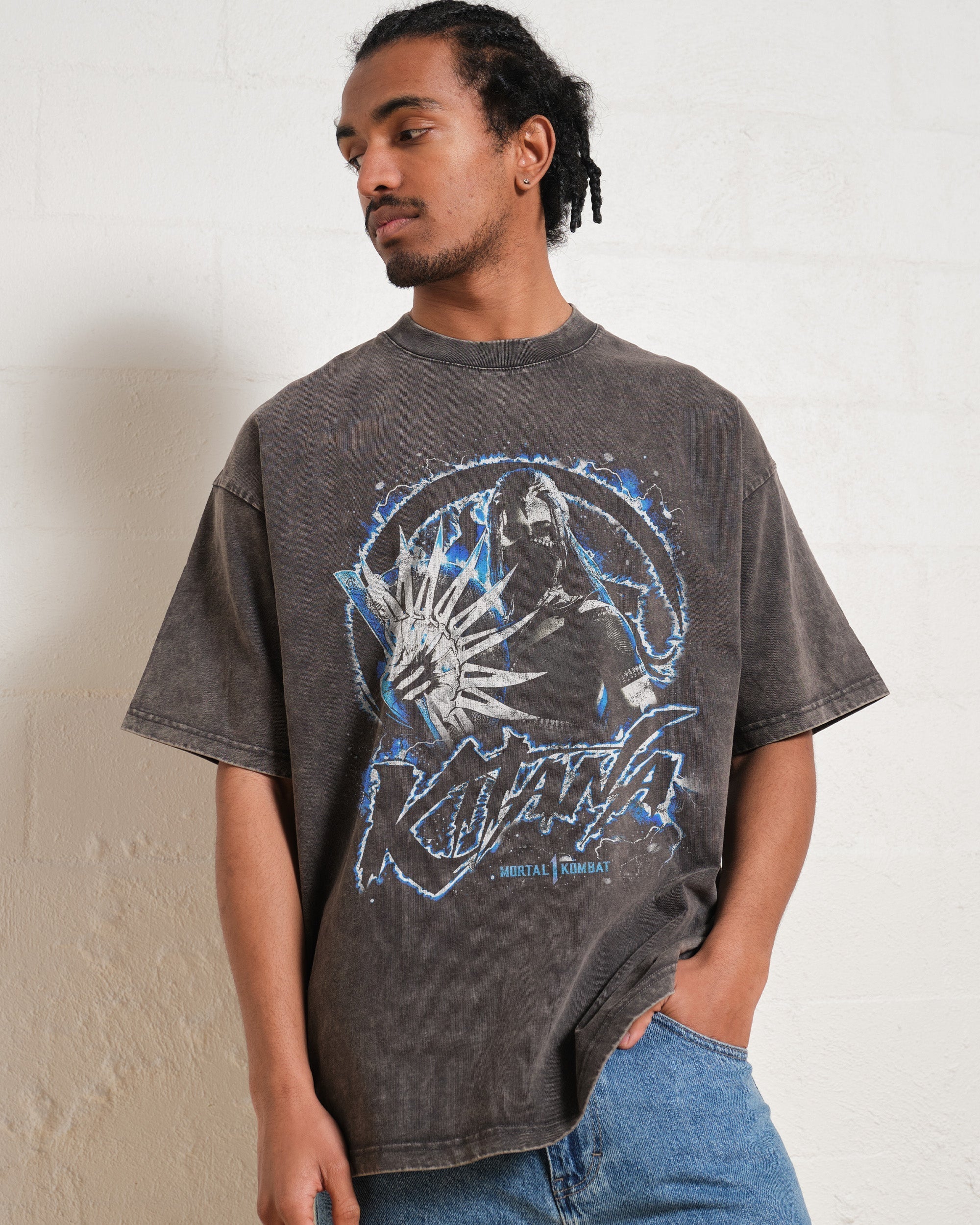Kitana Oversized Graphic Tee - Mortal Kombat Collab Heavyweight 100% Combed Cotton Unisex